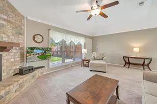 16023 Mill Point Dr, Houston, TX 77059 - Photo 23