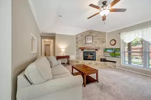 16023 Mill Point Dr, Houston, TX 77059 - Photo 25