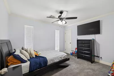 69 Colony Park Circle, Galveston, TX 77551 - Photo 9