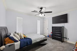 69 Colony Park Cir, Galveston, TX 77551 - Photo 9