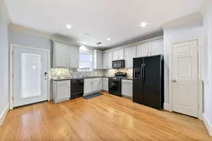 1759 Aden Dr, Houston, TX 77003 - Photo 5