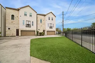 1105 E 27th St, Houston, TX 77009 - Photo 25