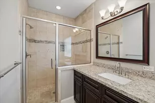 1105 E 27th St, Houston, TX 77009 - Photo 17