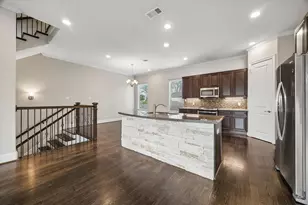 1105 E 27th St, Houston, TX 77009 - Photo 13