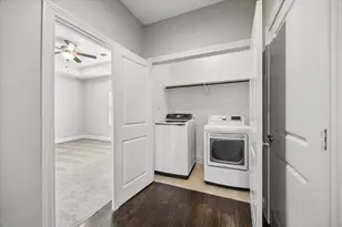 1105 E 27th St, Houston, TX 77009 - Photo 19