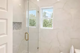 7953 Joy St, Houston, TX 77028 - Photo 9