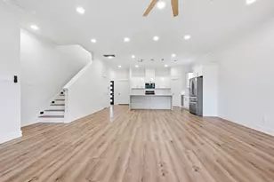 7953 Joy St, Houston, TX 77028 - Photo 9