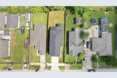 7953 Joy Street, Houston, TX 77028 - Photo 37