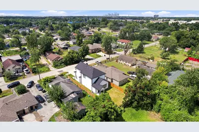 7953 Joy Street, Houston, TX 77028 - Photo 31