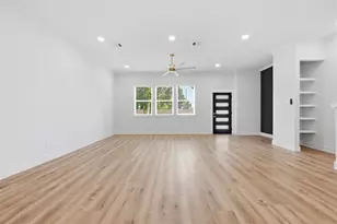 7953 Joy St, Houston, TX 77028 - Photo 11