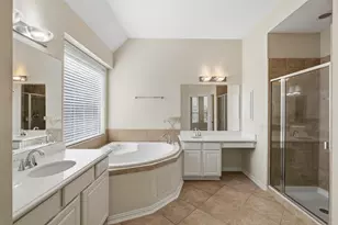 4819 Cypress Spring Dr, Missouri City, TX 77459 - Photo 17