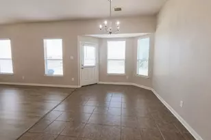 10127 Driftwood Park Dr, Houston, TX 77095 - Photo 7