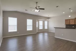 10127 Driftwood Park Dr, Houston, TX 77095 - Photo 5