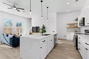 866 Rachel St, Houston, TX 77091 - Photo 7