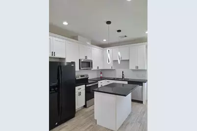 7851 Hanna Street #B, Houston, TX 77028 - Photo 3