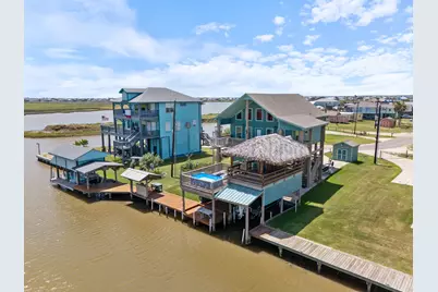 1301 County Road 209, Sargent, TX 77414 - Photo 7