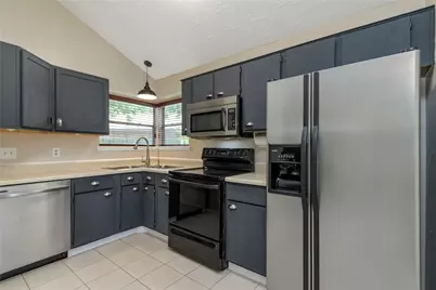6903 Foxmont Lane, Humble, TX 77338 - Photo 7