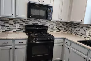 1714 Village Townhome Dr, Pasadena, TX 77504 - Photo 7