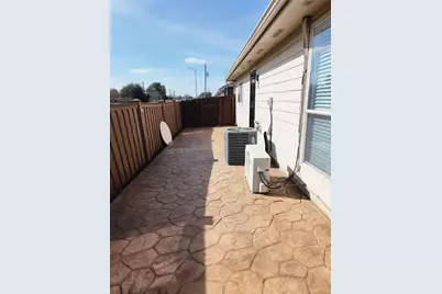 1714 Village Townhome Drive, Pasadena, TX 77504 - Photo 21