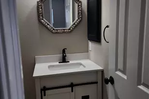 1714 Village Townhome Dr, Pasadena, TX 77504 - Photo 13