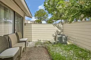 11917 Bob White Dr, Houston, TX 77035 - Photo 21