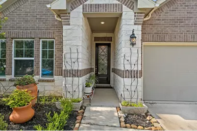 2185 Woodland Pine Drive, Conroe, TX 77384 - Photo 9