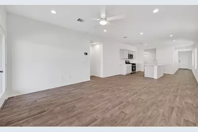 24046 Kentwood Springs Drive, Spring, TX 77373 - Photo 23