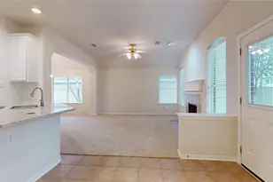 19 Auburn Path Dr, The Woodlands, TX 77382 - Photo 13