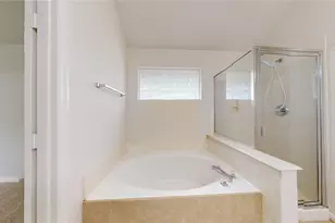 19 Auburn Path Dr, The Woodlands, TX 77382 - Photo 27