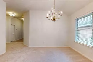 19 Auburn Path Dr, The Woodlands, TX 77382 - Photo 9