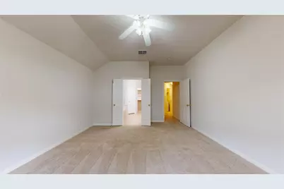 19 Auburn Path Drive, The Woodlands, TX 77382 - Photo 23