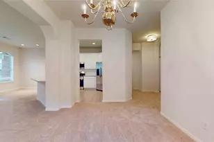 19 Auburn Path Dr, The Woodlands, TX 77382 - Photo 7