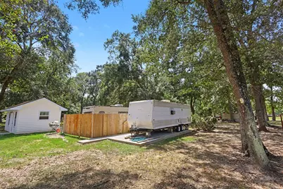 217 County Road 436, Dayton, TX 77535 - Photo 37