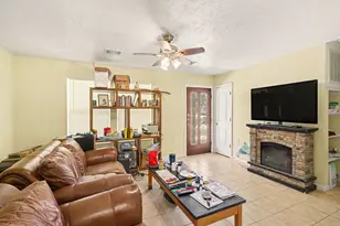 217 Co Rd 436, Dayton, TX 77535 - Photo 7