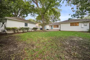7623 Meadowvale Dr, Houston, TX 77063 - Photo 27