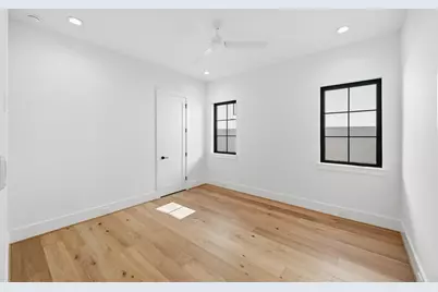 1642 Norfolk Street, Houston, TX 77006 - Photo 39