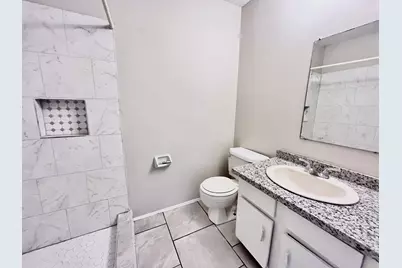 3021 Sycamore Avenue #8, Bay City, TX 77414 - Photo 15