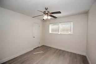 11406 Sagewind Dr, Houston, TX 77089 - Photo 29