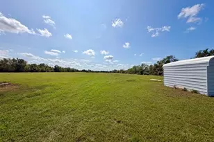 1285 W Leblanc Rd, Winnie, TX 77665 - Photo 31