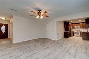 11911 24th St, Santa Fe, TX 77510 - Photo 9