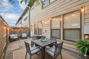 1346 Studer St, Houston, TX 77007 - Photo 13