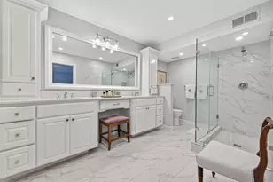 8932 Chatsworth Dr, Houston, TX 77024 - Photo 27