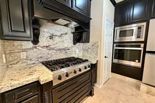 15 Powers Bend Wy, The Woodlands, TX 77382 - Photo 15