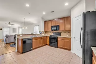28614 Lockeridge Farms Dr, Spring, TX 77386 - Photo 13