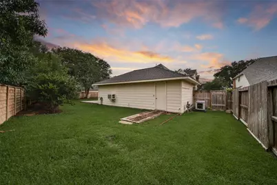 12506 Wildwood Bend Lane, Cypress, TX 77433 - Photo 41