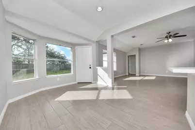 16735 Keegans Ridge Way Drive, Houston, TX 77083 - Photo 19