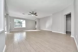 16735 Keegans Ridge Way Dr, Houston, TX 77083 - Photo 17