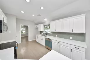 16735 Keegans Ridge Way Dr, Houston, TX 77083 - Photo 23