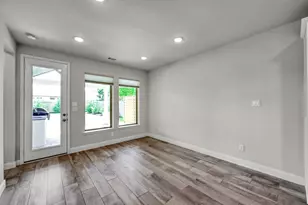 550 Chestnut Reef Ct, Conroe, TX 77304 - Photo 17