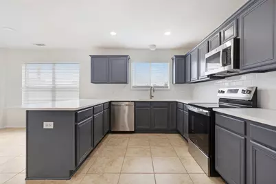 10614 Halifax Brook Street, Houston, TX 77089 - Photo 9